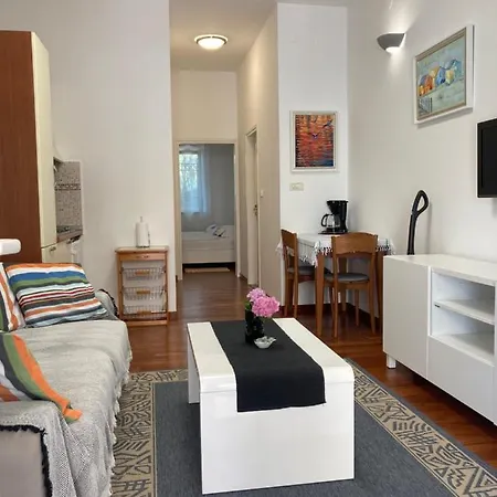 Goga Апартаменти *